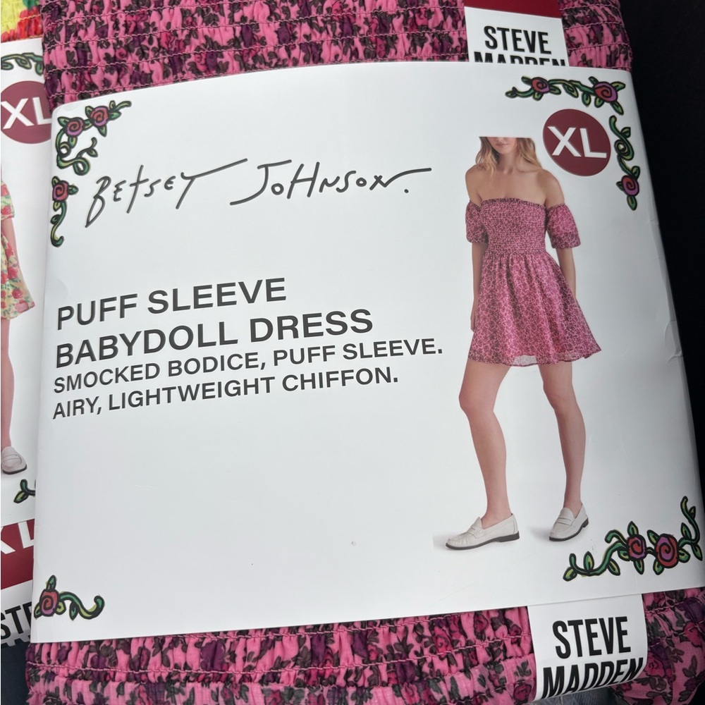 Betsey Johnson Floral Puff Sleeve Dress